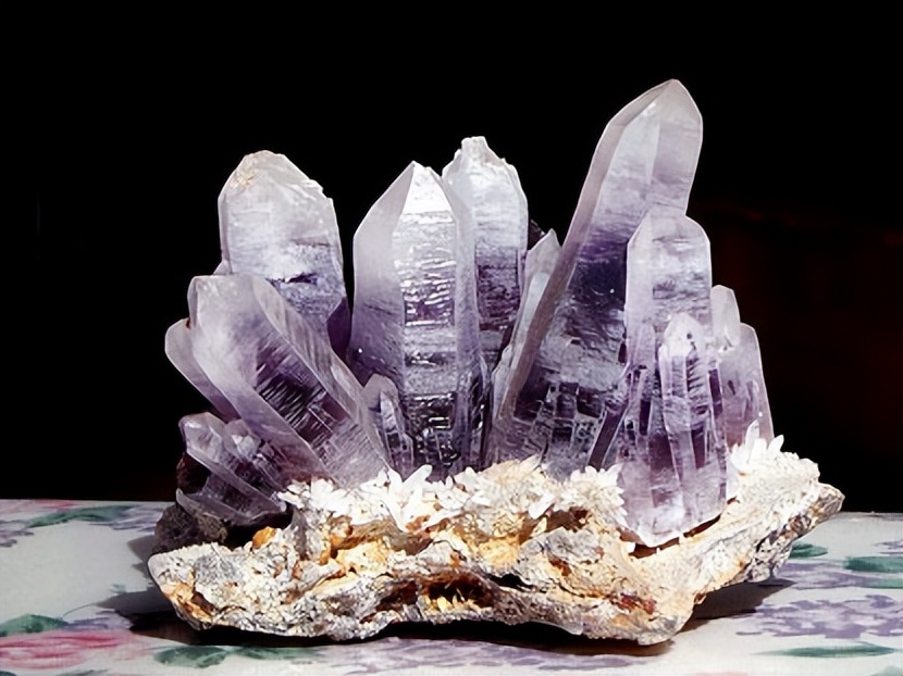 水晶疗愈知识入门,水晶真假鉴别知识大全