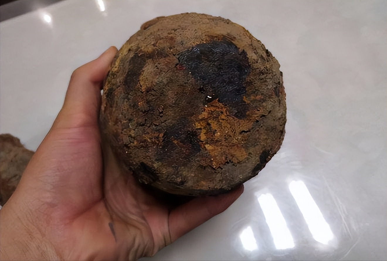 废品站老板回收废铁,废品站老板回收黄金