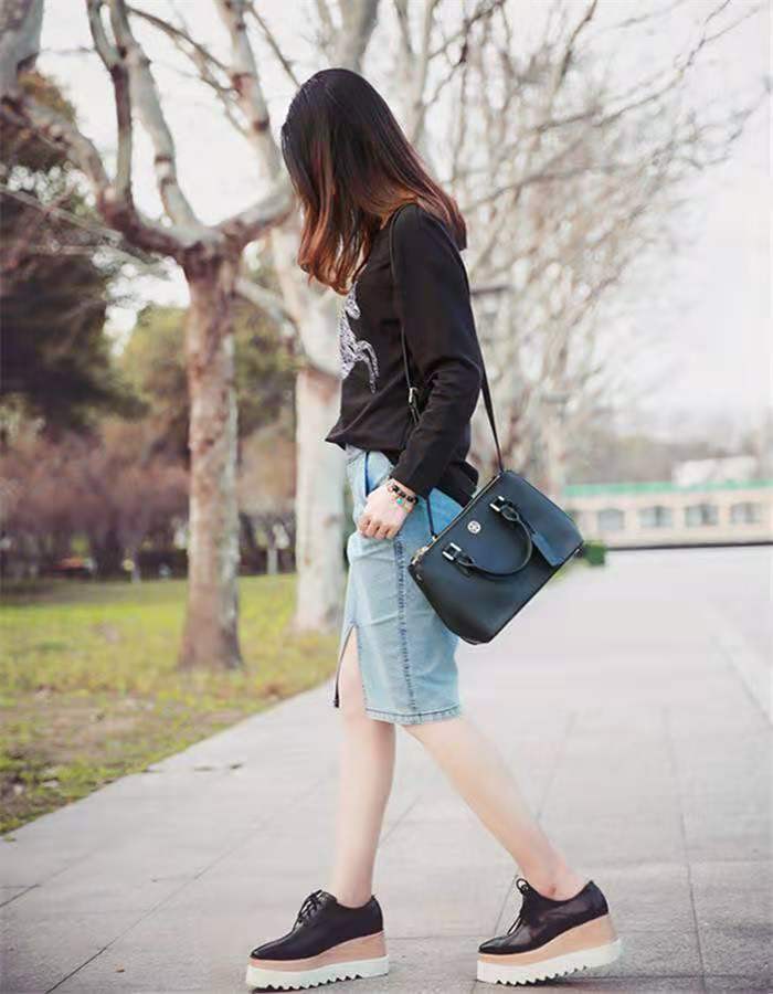 矮个子穿什么样的鞋又舒服又显高,女生160的身高应该穿多大号的鞋