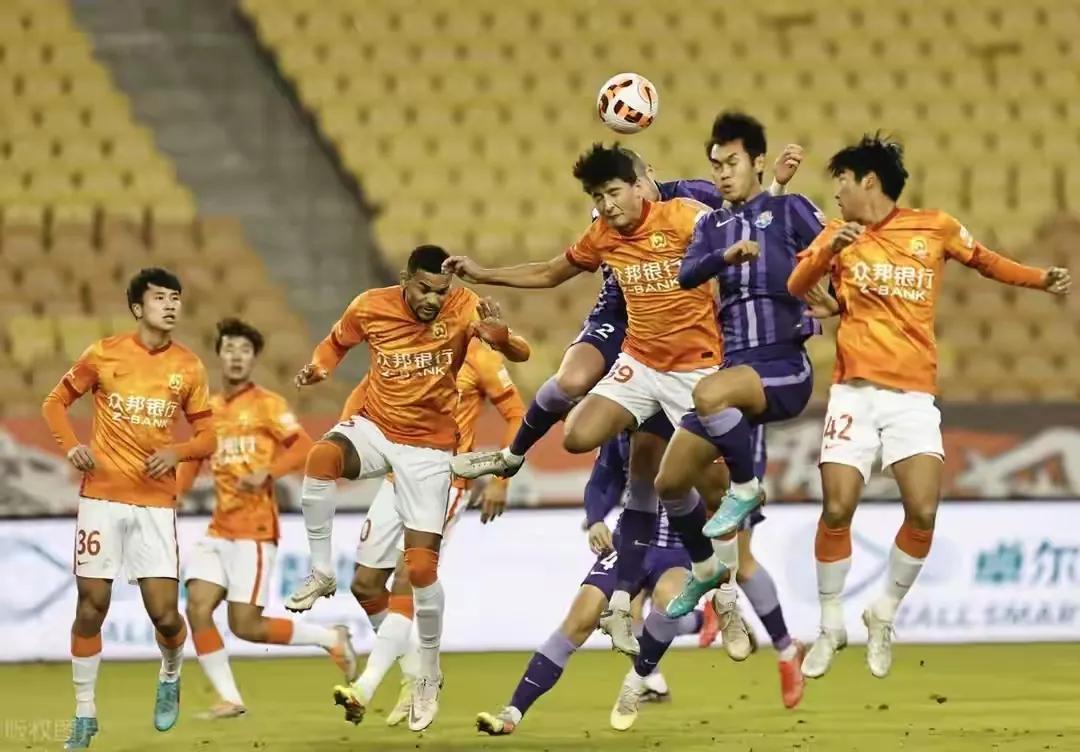 中超积分榜武汉三镇,中超最终积分榜三镇榜首海港第四