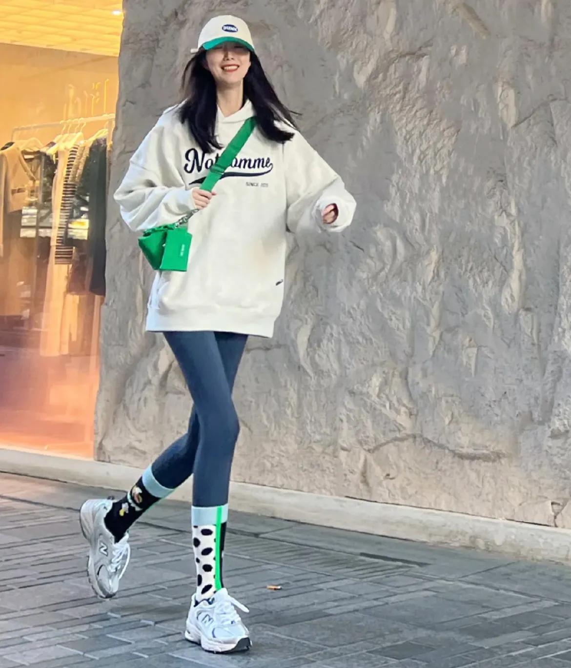 五一出游怎么穿？25套穿搭示范实穿又吸睛