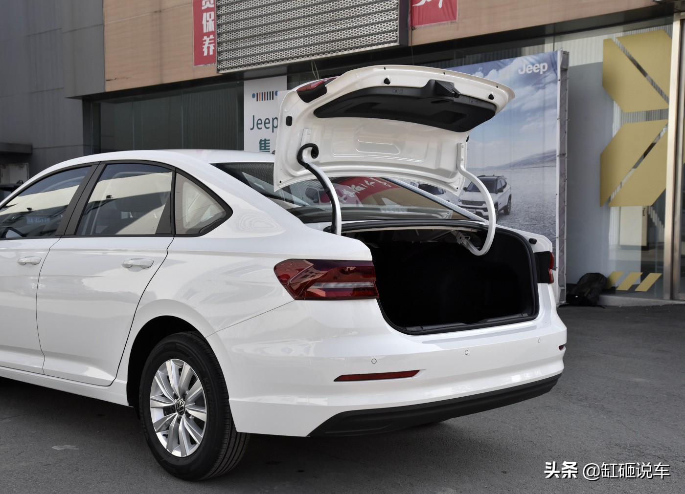 12万大众朗逸什么样,12万左右大众朗逸轿车推荐