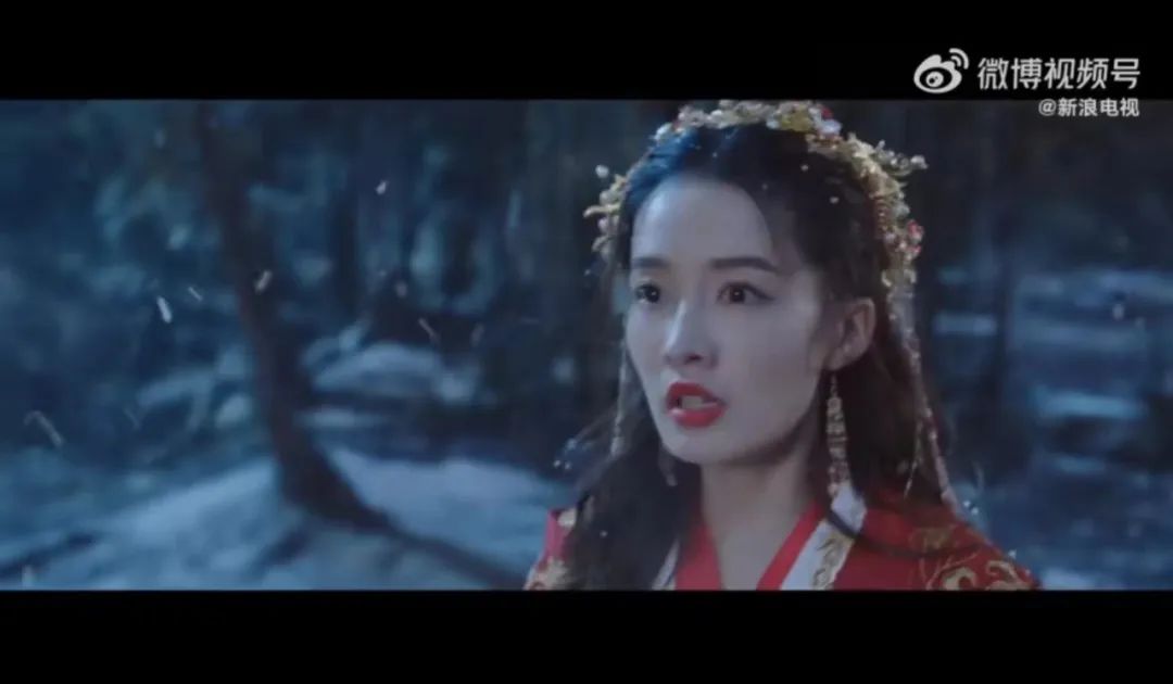 李沁氧气感绿意写真,氧气美人的肌肤