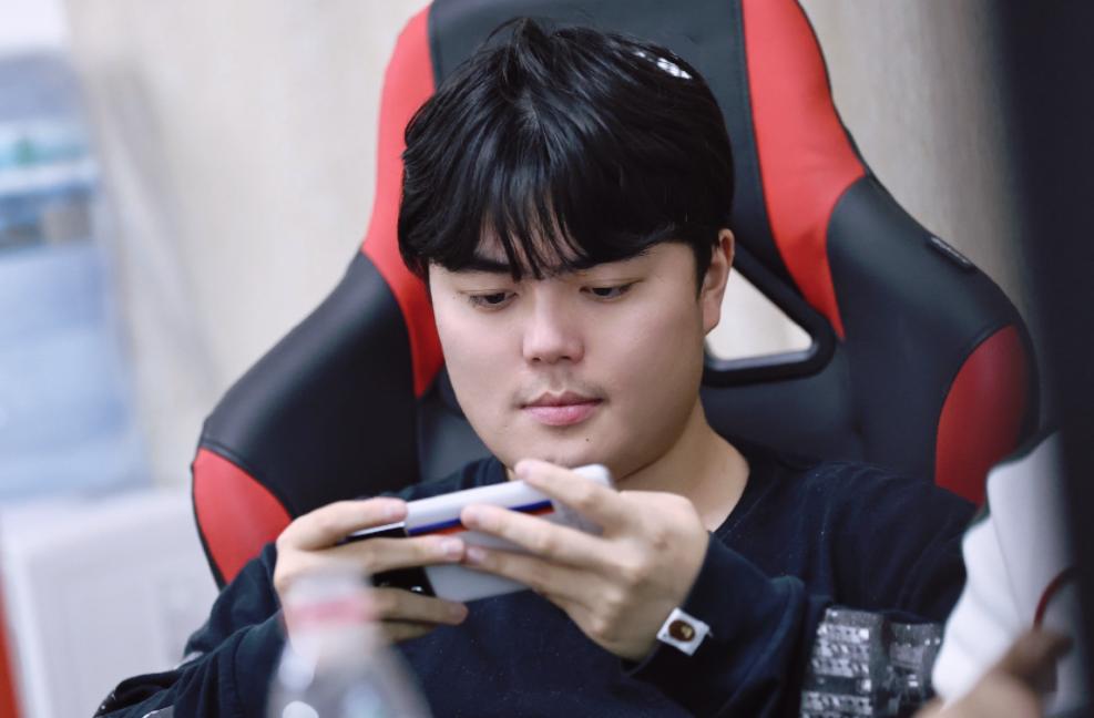 ag久诚替补,ag久诚露脸