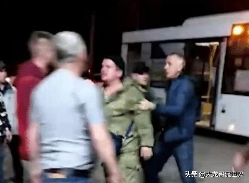 普京要失望?被征召士兵问题不断:买醉、打架、拒绝服从命令