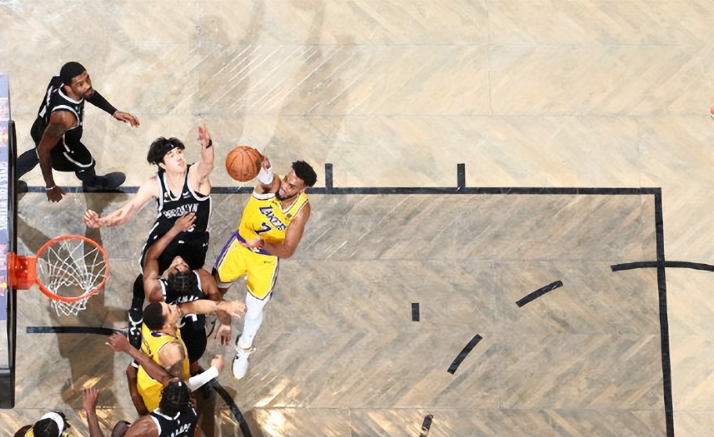 欧文末节之王凯尔特人,欧文打湖人38分绝杀时刻