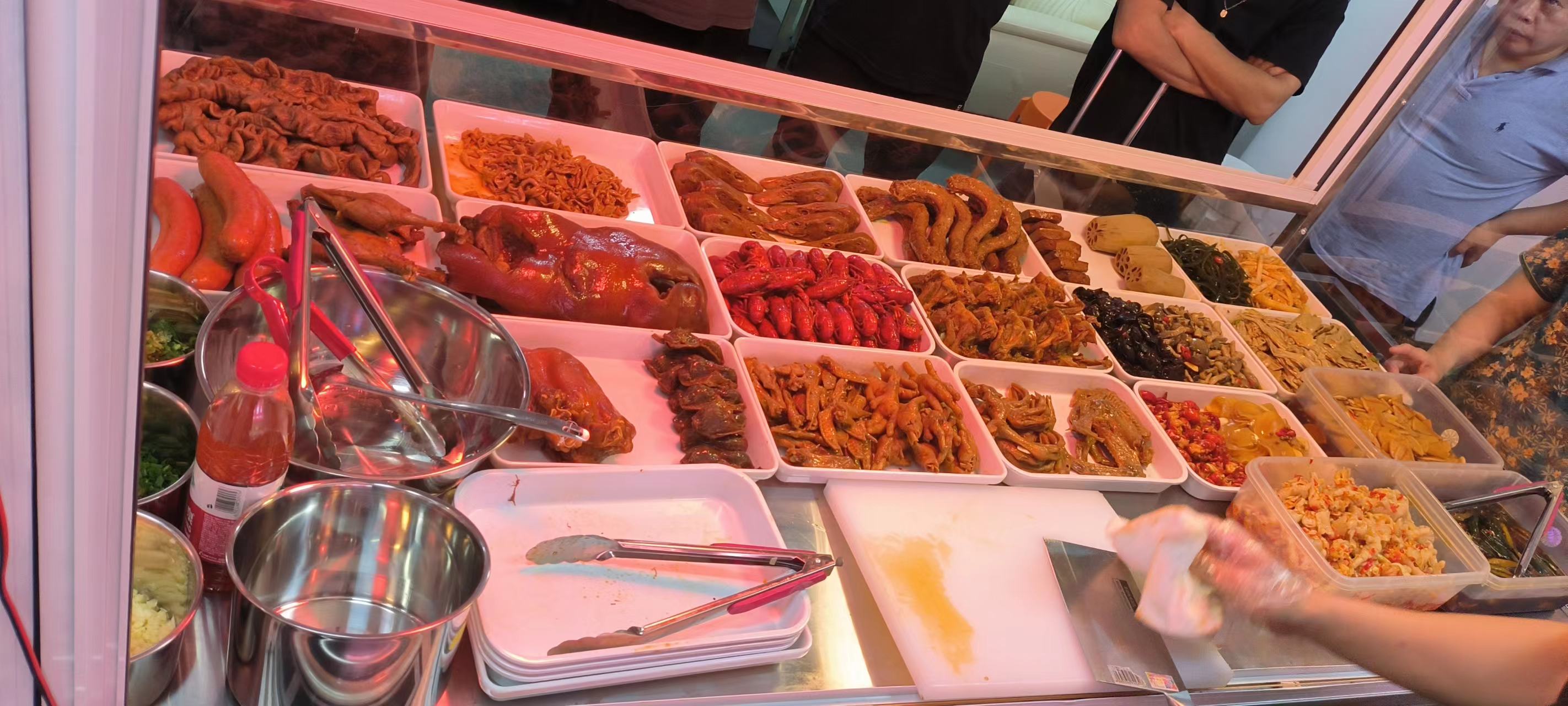 店中店经营模式怎么合规,店中店经营模式的缺点