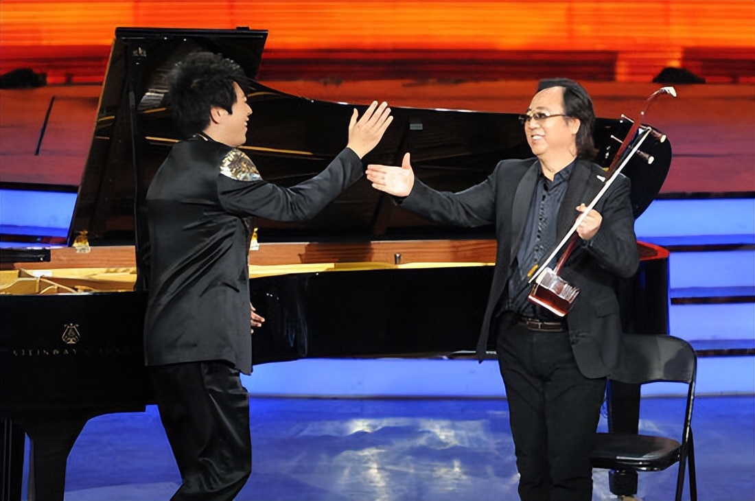 郎朗被骂的经历,郎朗被批评