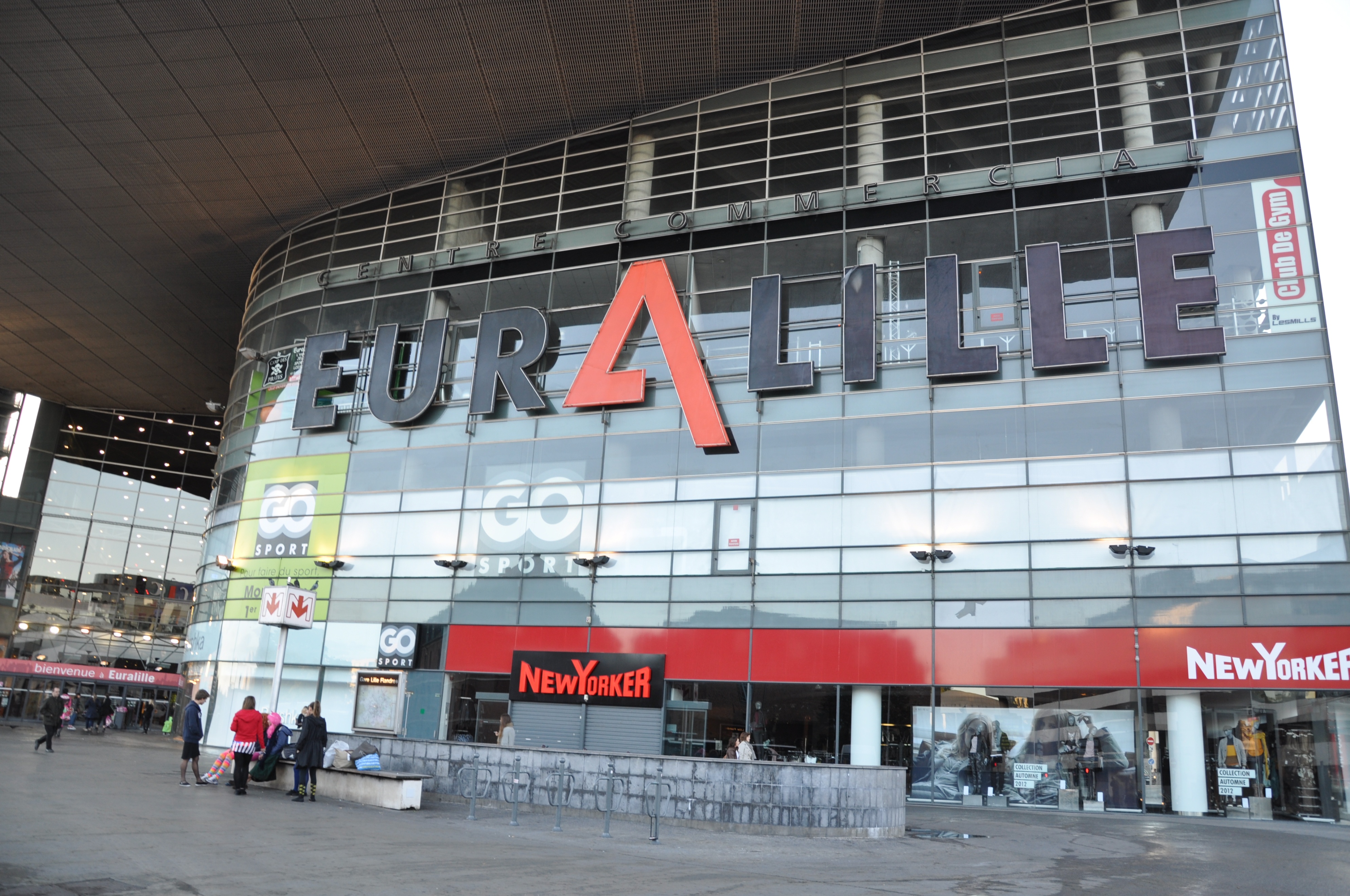 里尔卢浮宫,戴高乐里尔