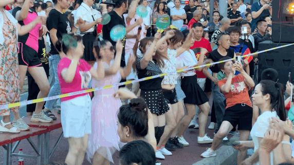 黄金滩,嗨翻世界的宇宙野迪中心