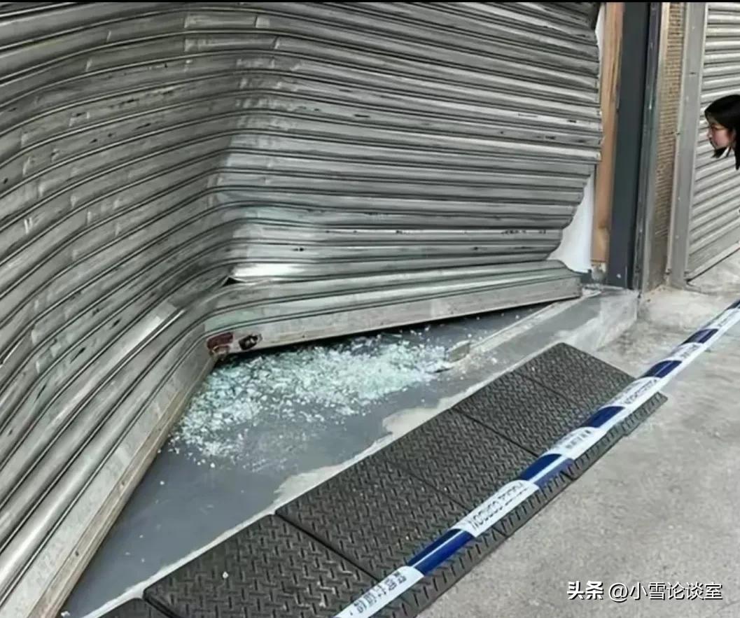 比亚迪香港门店遭毁坏,比亚迪香港多店同时被破坏