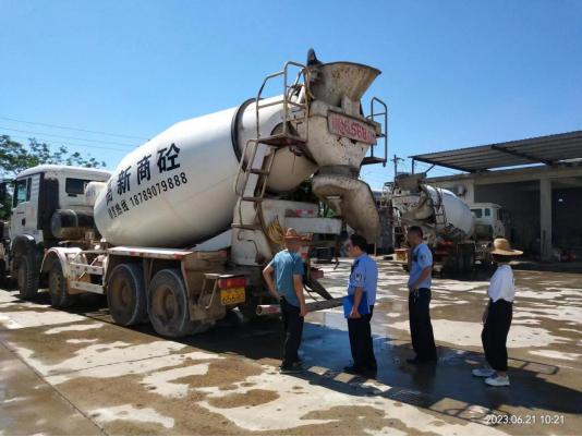 机动车检测线执法检查,临高整治机动车