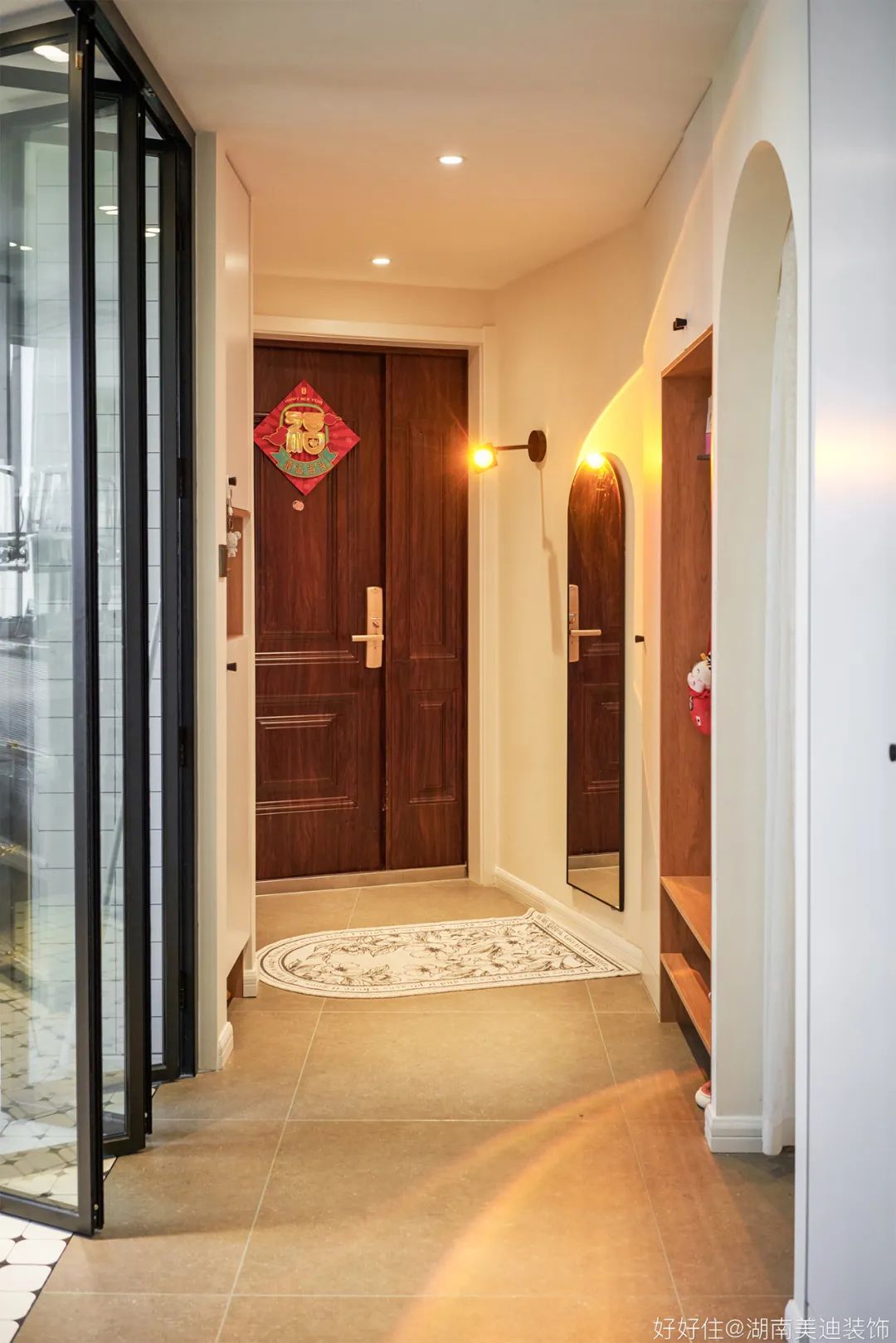 小户型客厅不装电视,小客厅布置极简不要电视