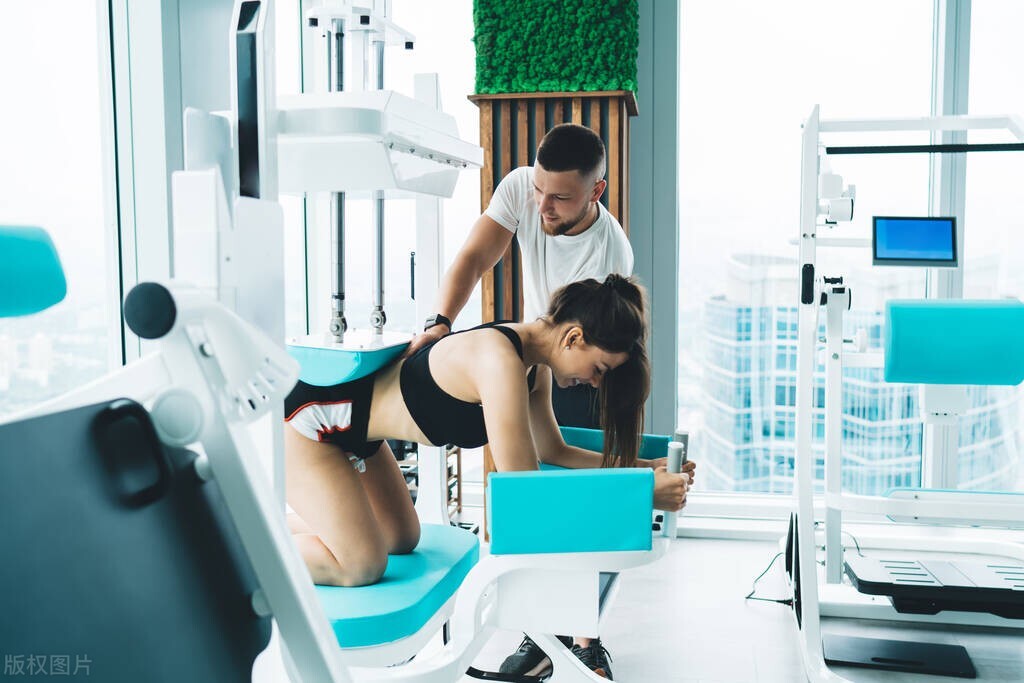 健身房办充值卡后倒闭后怎么维权,健身房突然关门会员退卡