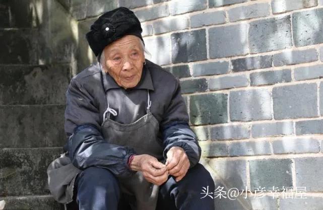 超过七十岁老年重病最好解决办法,父母病重放弃治疗违法吗