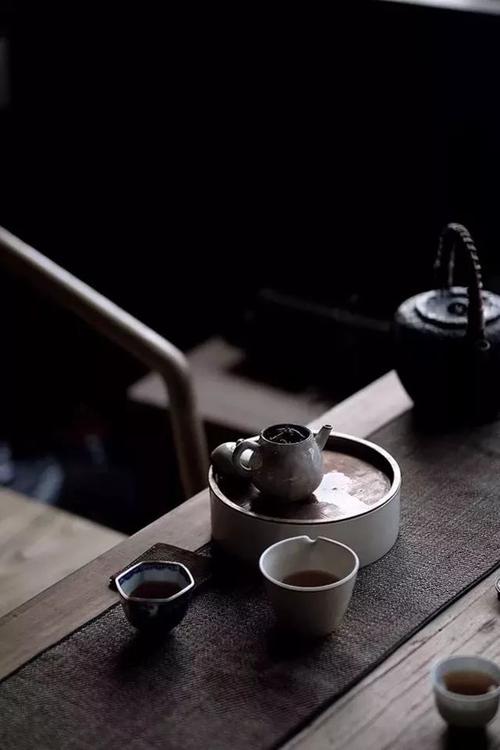 冬夜无眠的心情散文,寒冷而温暖的冬夜散文