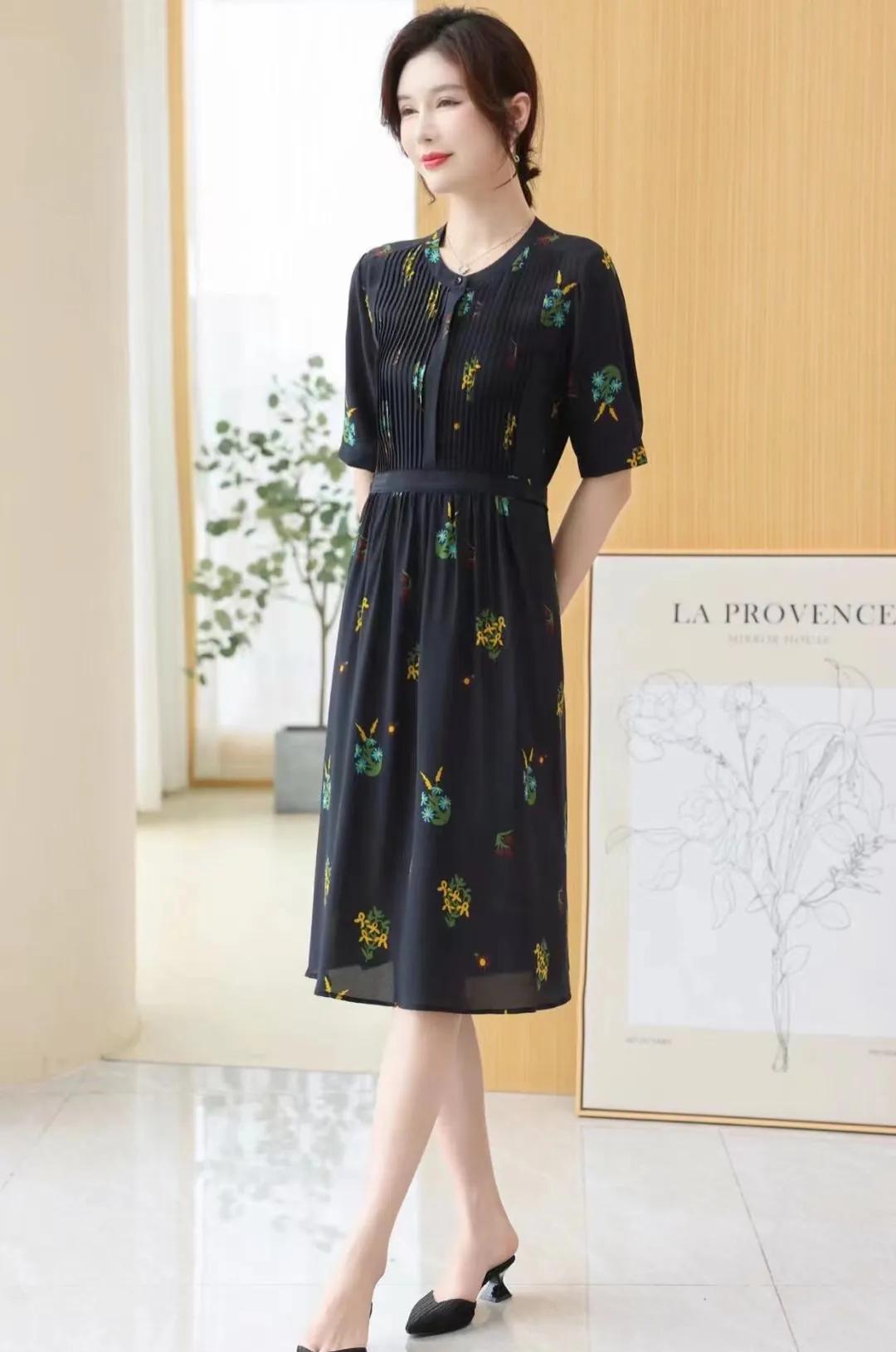 桑蚕丝和真丝衣服有什么区别,真丝桑蚕丝衣服的优缺点