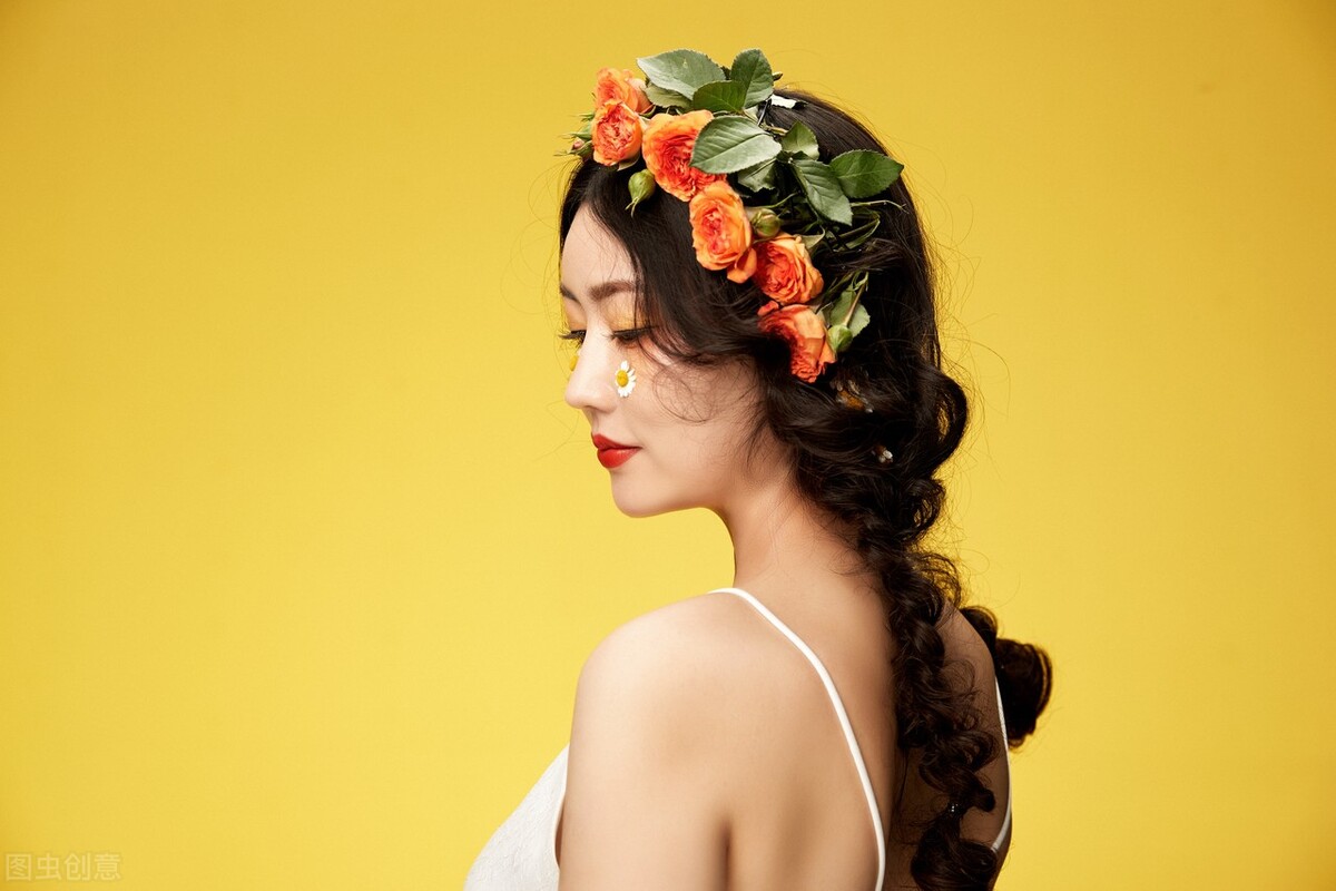 粉底霜干了怎么让它变滋润,粉底霜太干了怎么办