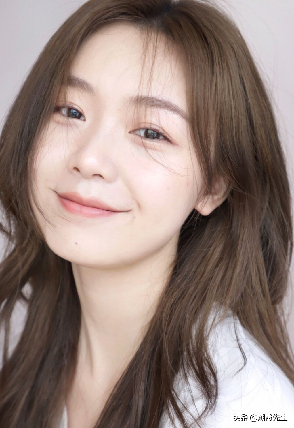 再懒也要化个淡妆出门,如何学会化淡妆打扮自己