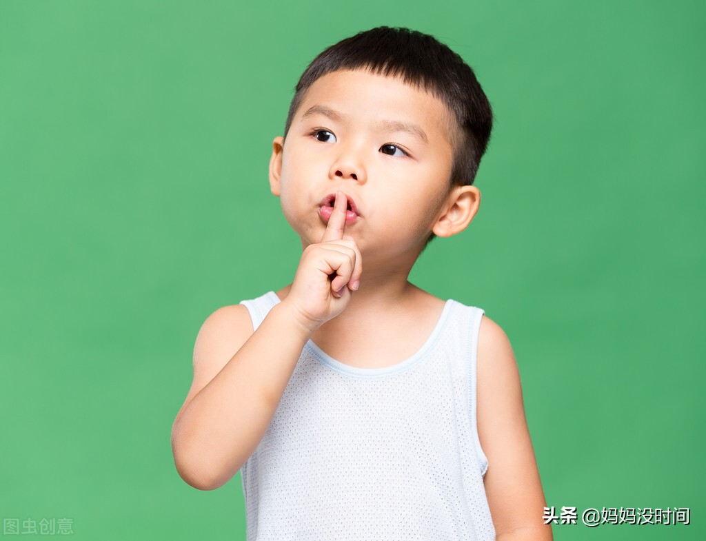 宝宝总是用力发出尖叫的声音,宝宝尖叫期一直叫怎么办