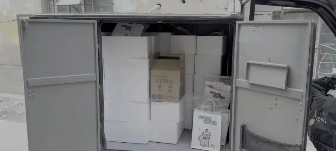 小县城咖啡店一个月赚多少钱,咖啡店月入50万