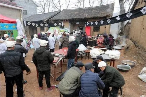 陕西老人去世跳舞的视频,陕西老人病逝