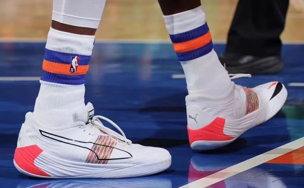 puma发布future足球鞋,新一代pumafuture战靴