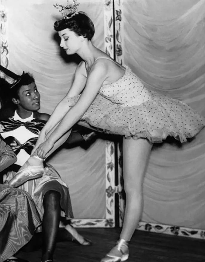 梦露与肯尼迪高清照片,梦露和肯尼迪老照片