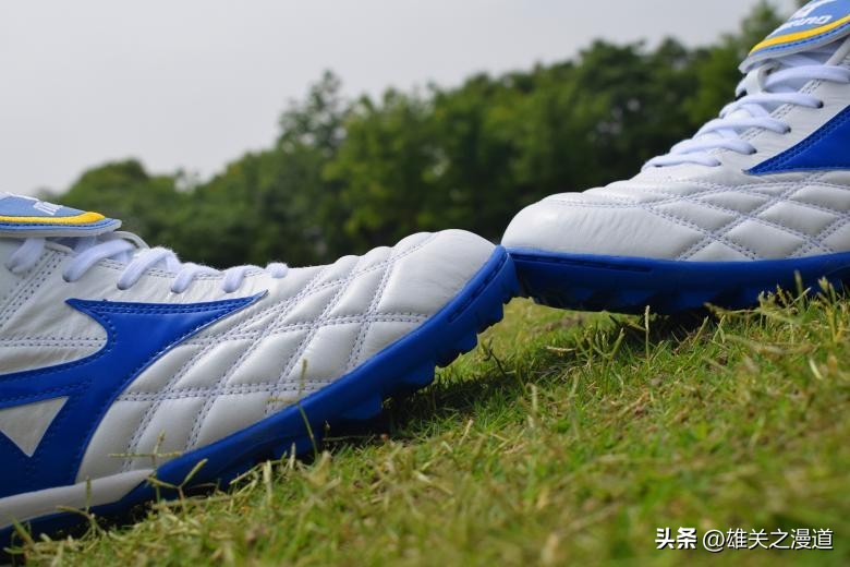 2022世界杯出场的美津浓足球鞋,2022世界杯美津浓