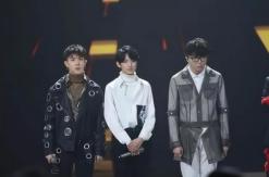 毛不易薛之谦怼人名场面合集,薛之谦毛不易才华战胜资本的故事