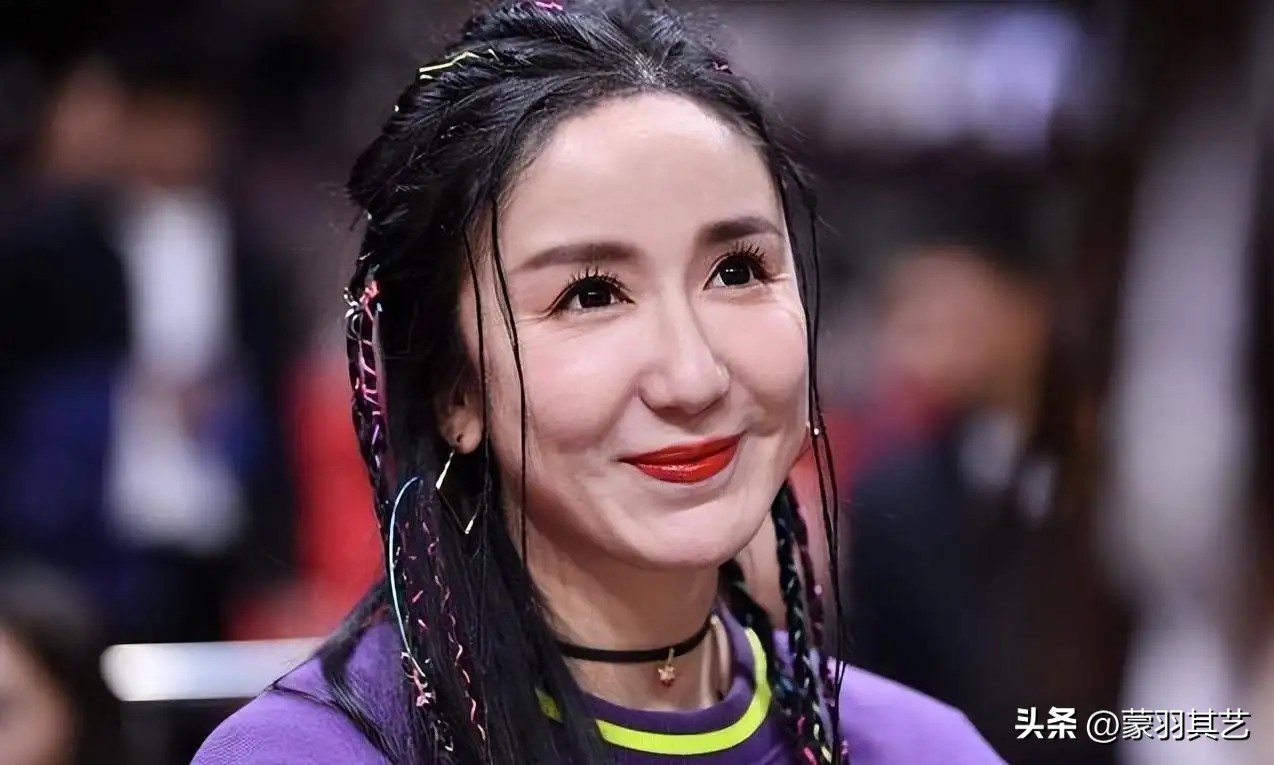 希望有一天，能禁止“整容脸”出镜，满屏硅胶玻尿酸，实在看吐了