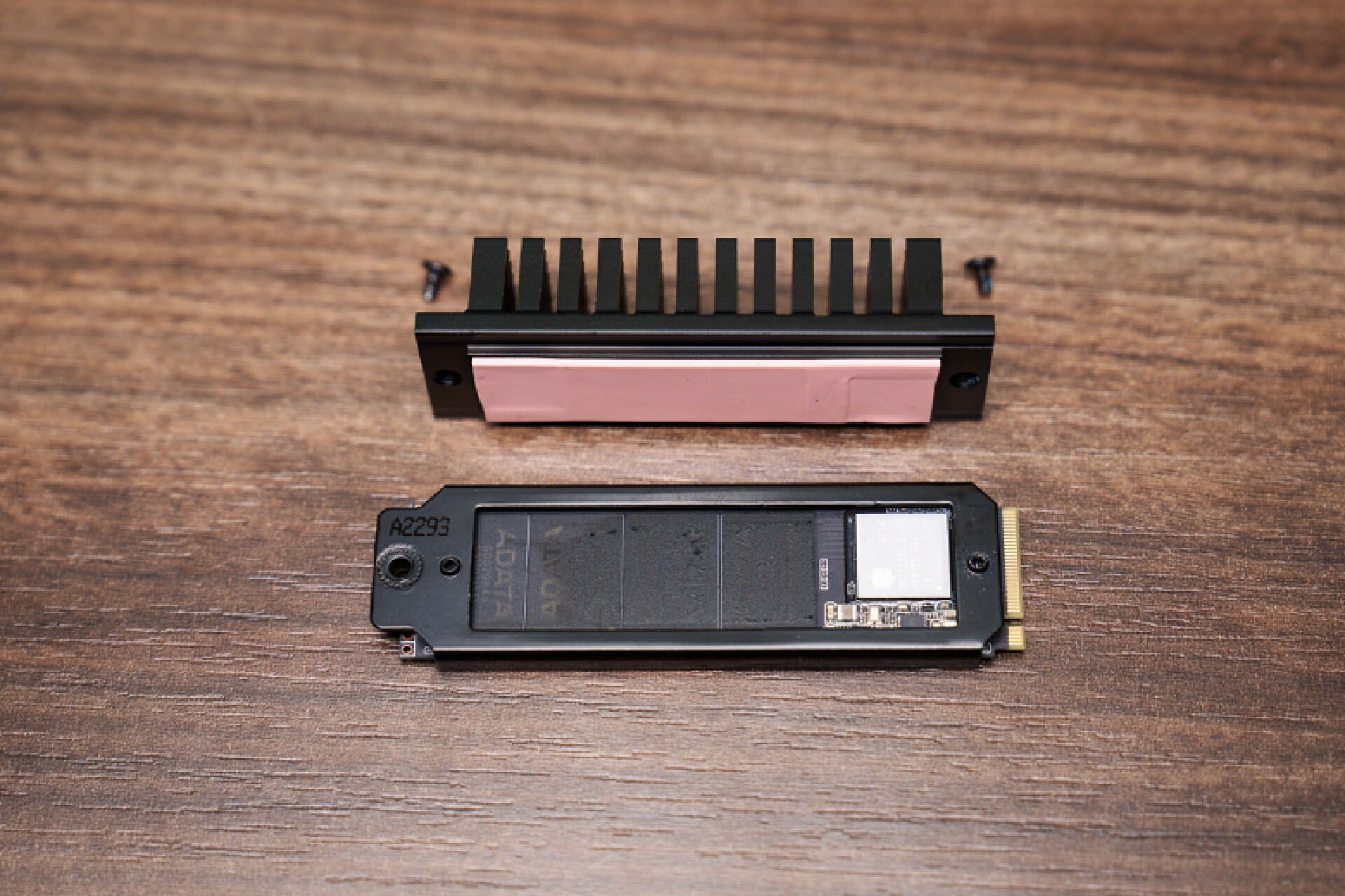 华硕天选x2023台式机改装,华硕天选x2023台式加硬盘