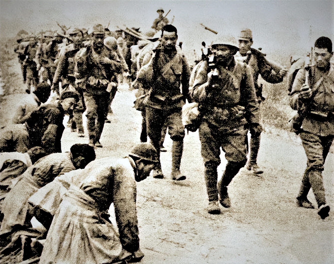 日本侵华老兵来黑龙江,日本老兵来南京和受害幸存者见面