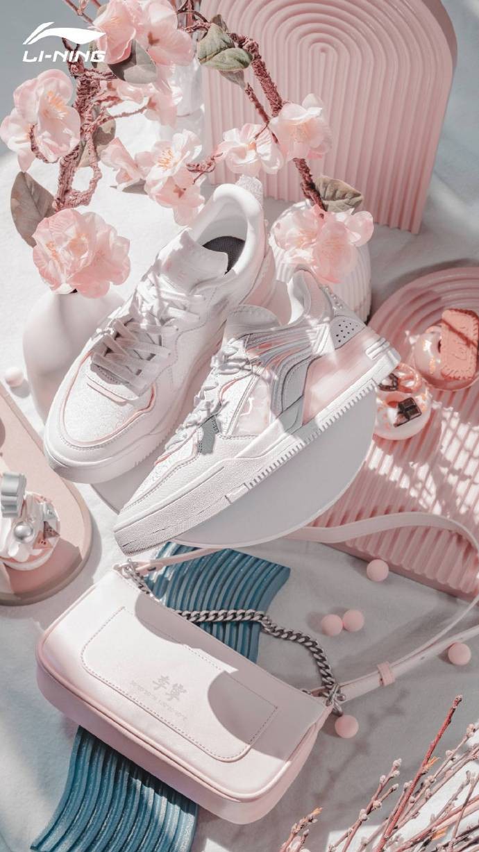 2021国产休闲鞋排行榜前十名,国产品牌通勤鞋排名前十名