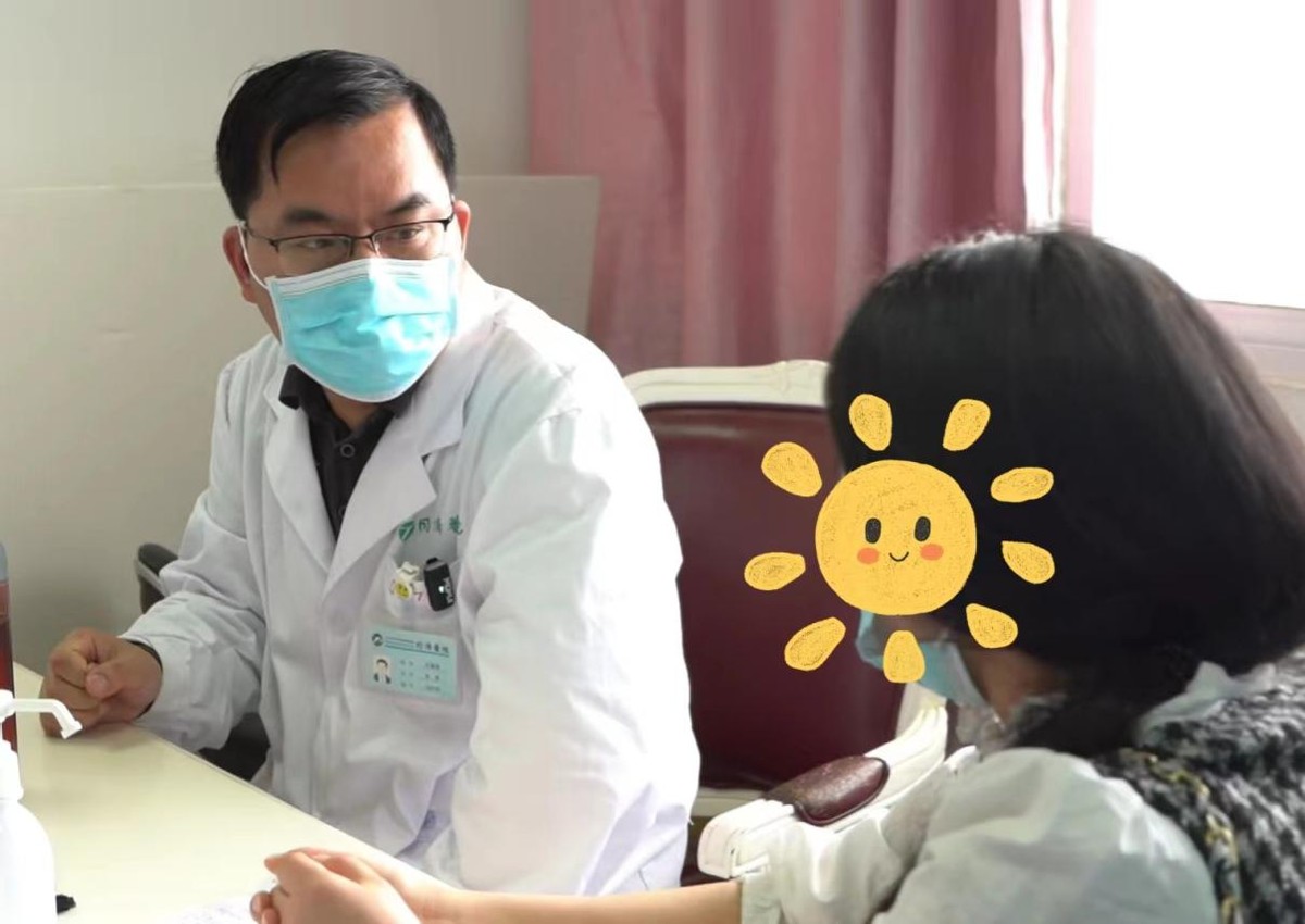 小孩耳朵长了个小肉球,儿童耳朵长了一个小肉球