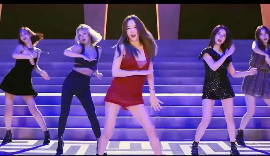 小米11系列哪个最值得买,小米11全系列哪个更值得买