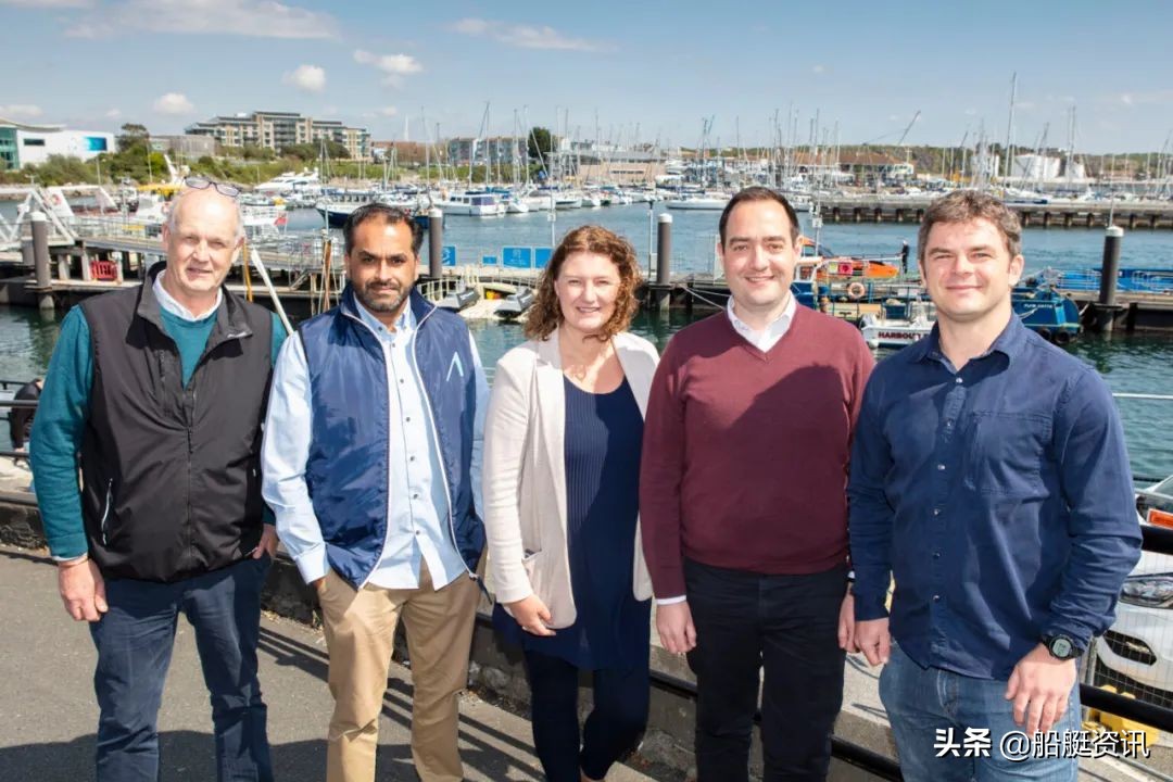 英国首个电动游艇充电网络在普利茅斯启动