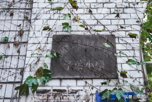 重庆嘉陵摩托创始人是谁,重庆嘉陵摩托车简介