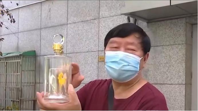 杭州一男子，收藏五粮液近16年，如今打开却存了个“寂寞”？