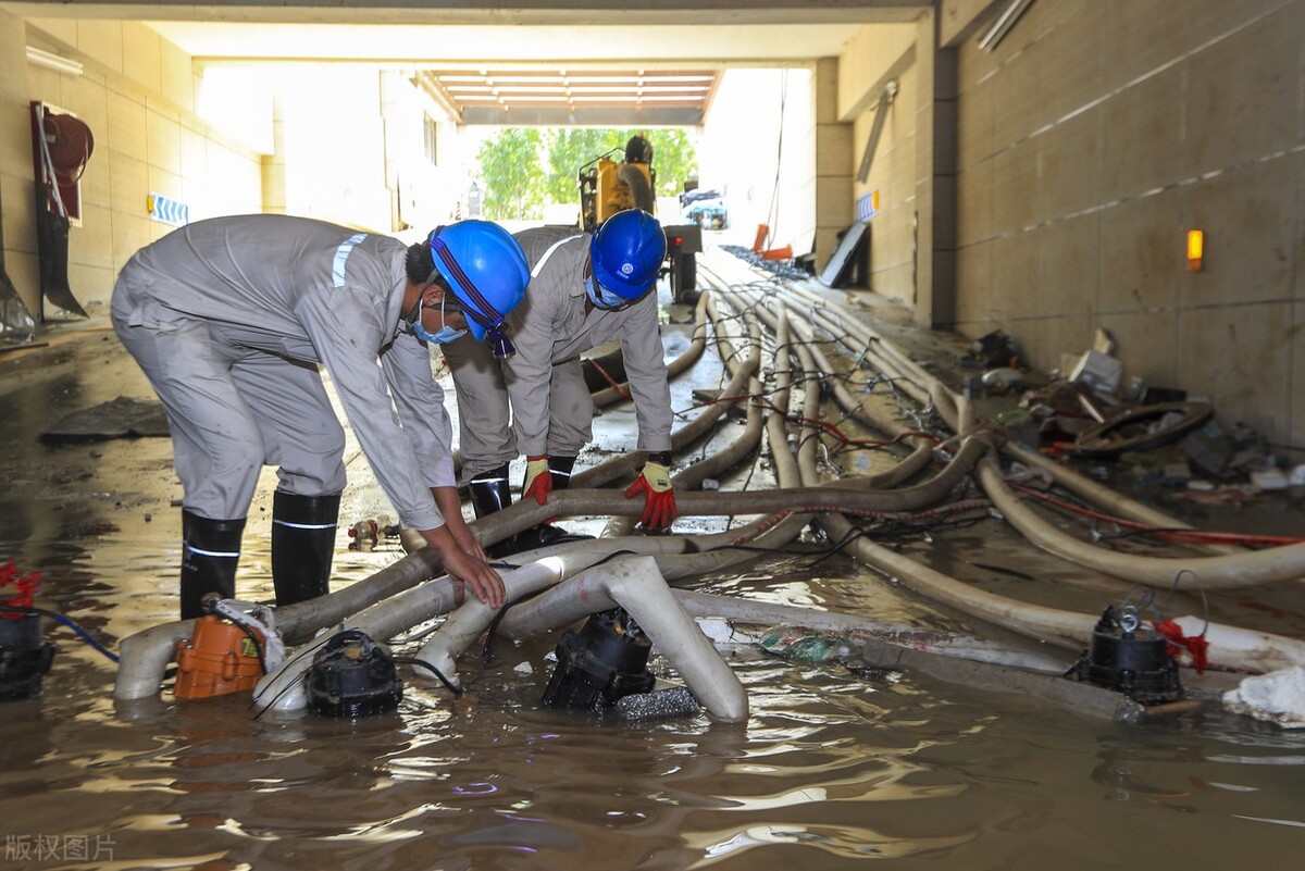 我国家电网35年工龄，见过太多年轻人离开，聊聊对电网工作的看法