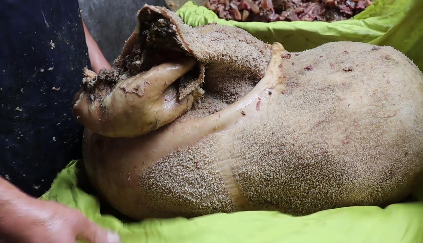 河南三代人卖垛子肉,河南大叔做猪肉垛在哪个地方