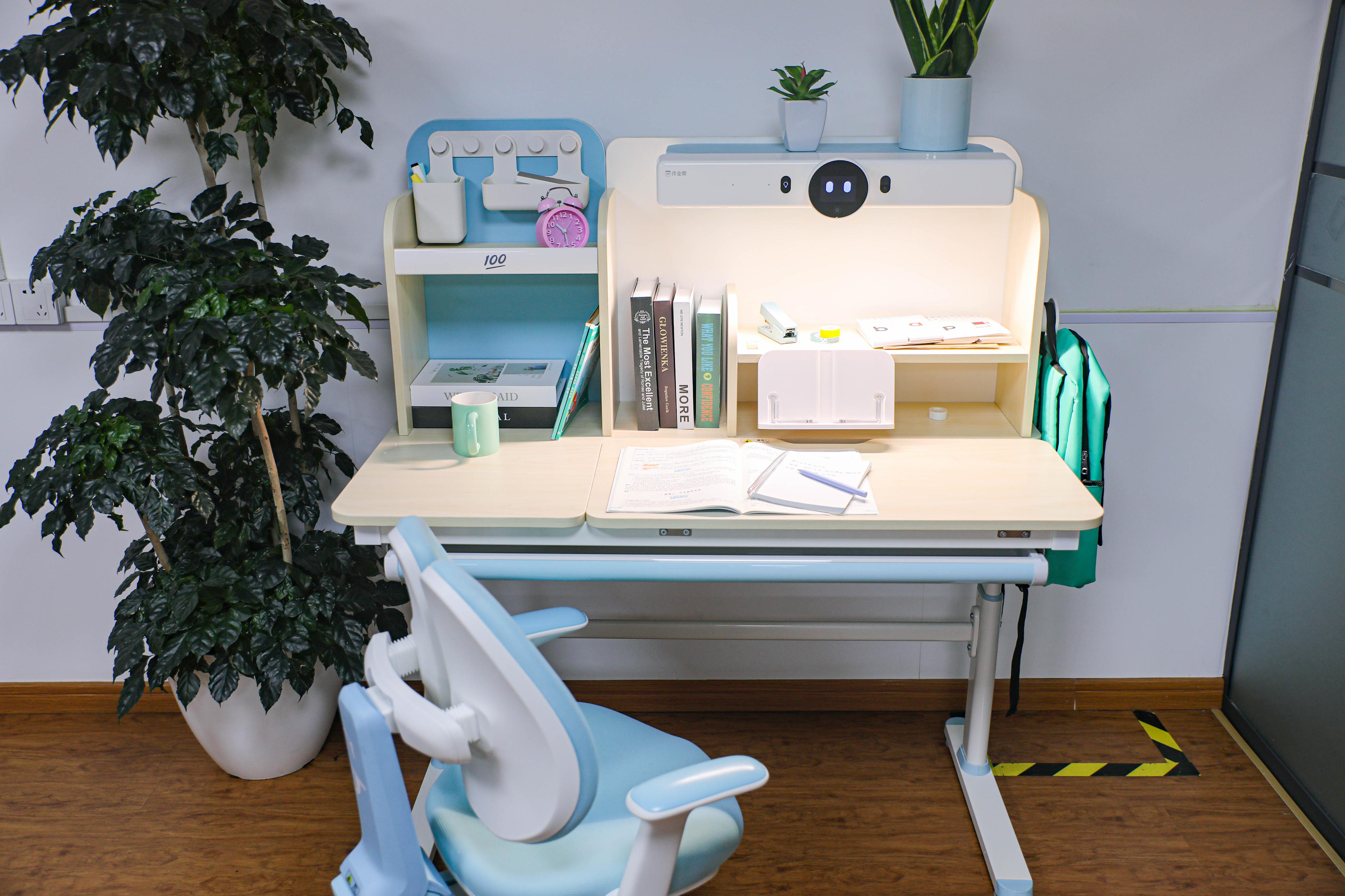 作业帮ai学习桌值得买吗,作业帮ai智能学习桌90公分