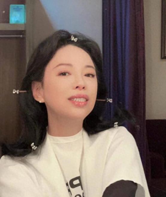 明星脸变化怎么那么大,明星震惊脸图片