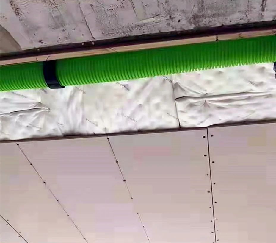 楼上卫生间太吵楼下如何做隔音,楼上太吵想给屋顶做隔音真实案例