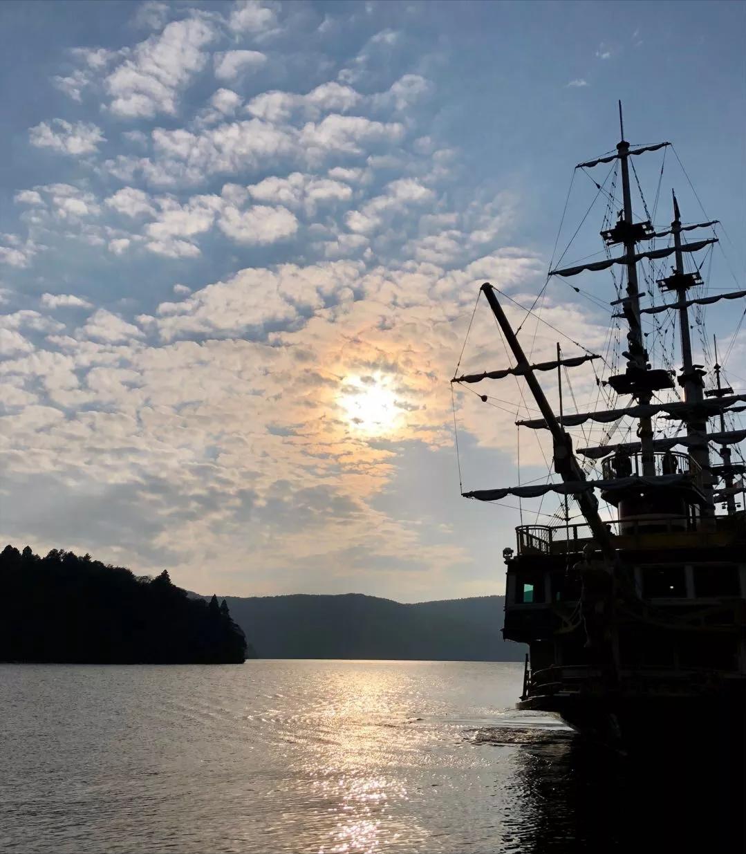 日本一个女生自己去旅游,女生日本独自旅行