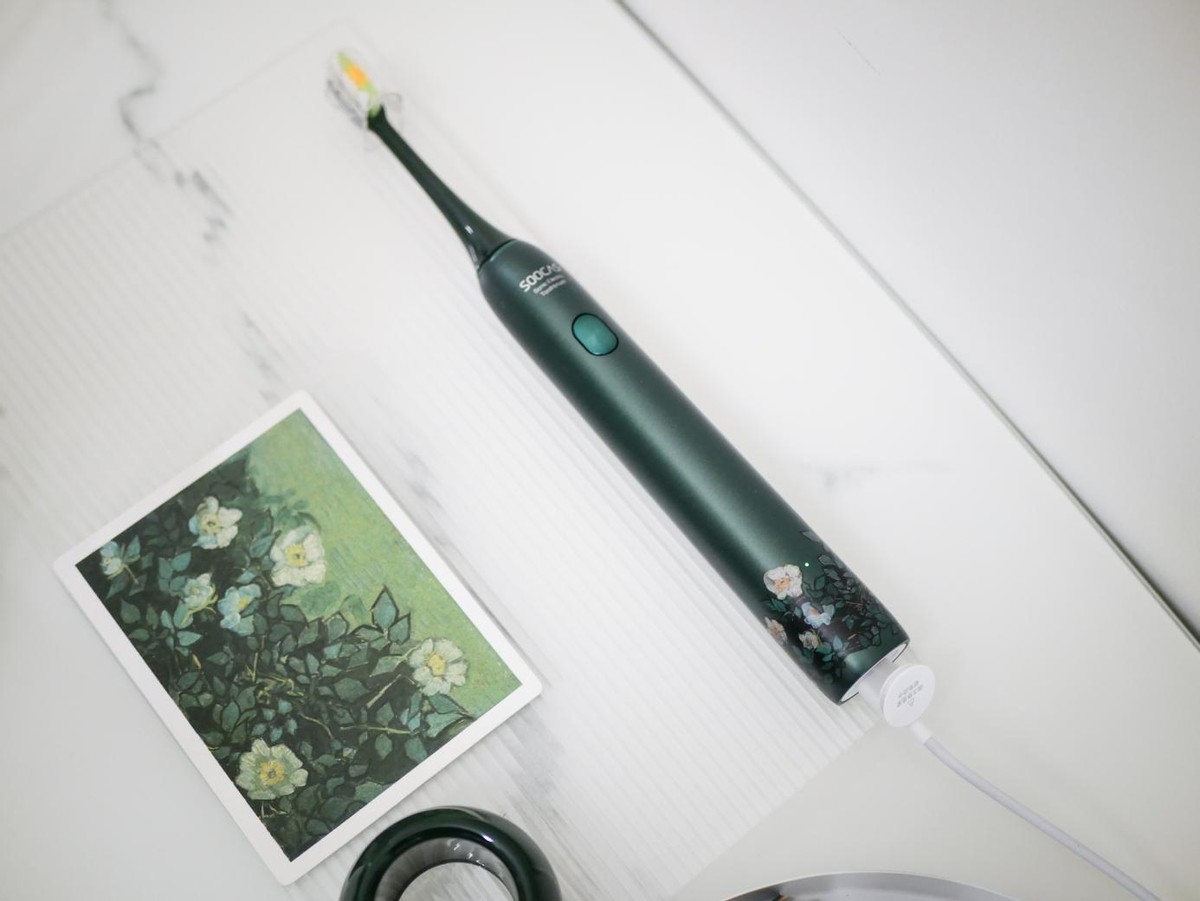 usmile电动牙刷和飞利浦电动牙刷,华为电动牙刷和飞利浦电动牙刷