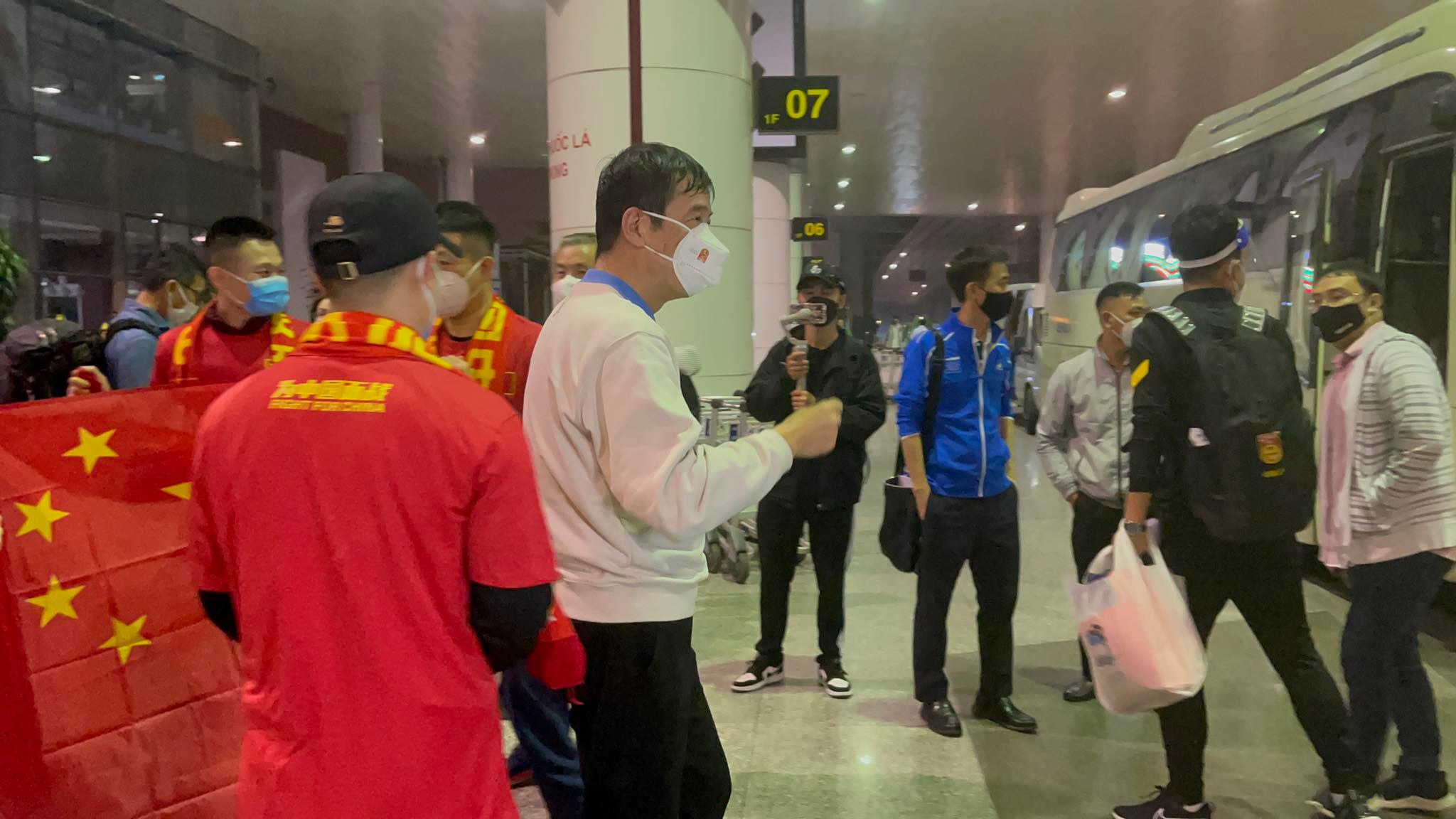 国足团队108人,国足60人