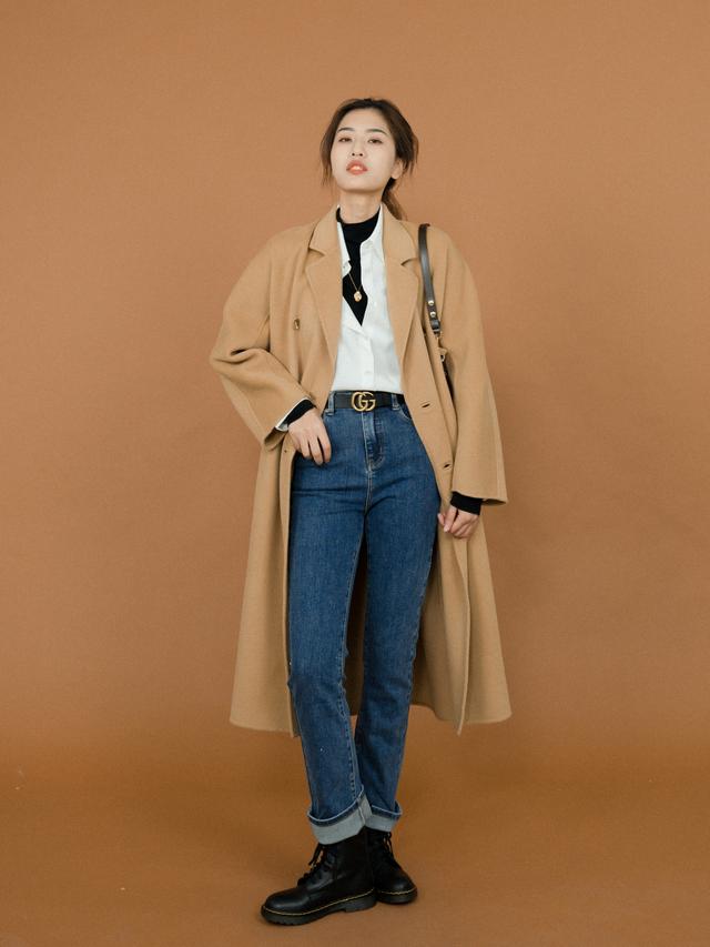 驼色大衣怎么搭好看40岁,驼色大衣搭配各种穿法