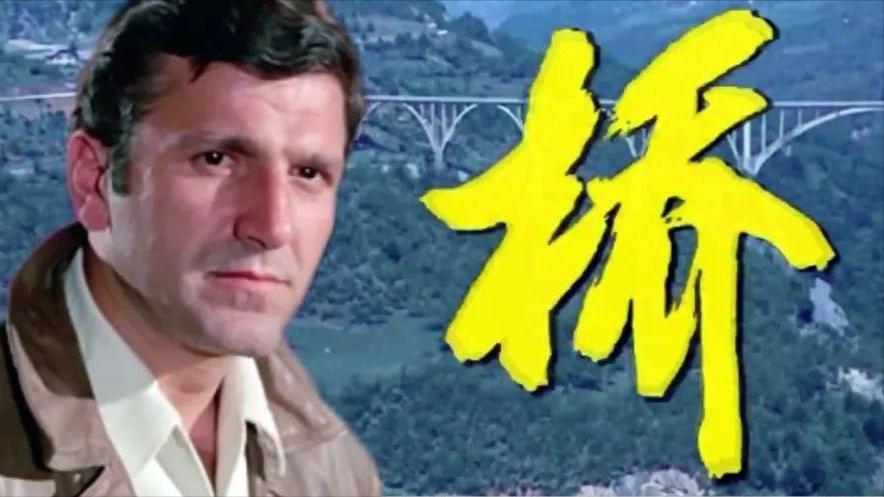 “十七年”电影中，田野、工厂与*会集**，是呈现幸福生活的主要地点