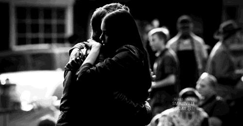 明明是全身最性感的身材线条，你却把它看成肋骨外翻？